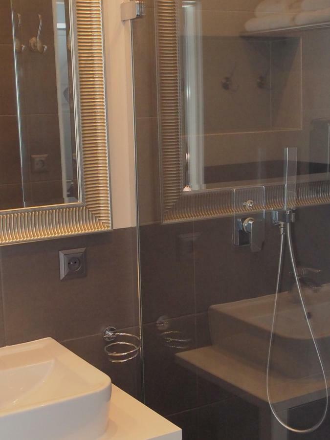 Apartament Krysztalowy Apartman Gdańsk Kültér fotó