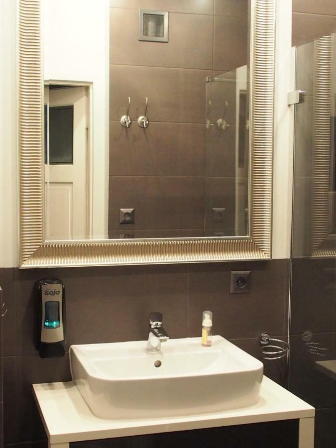 Apartament Krysztalowy Apartman Gdańsk Kültér fotó