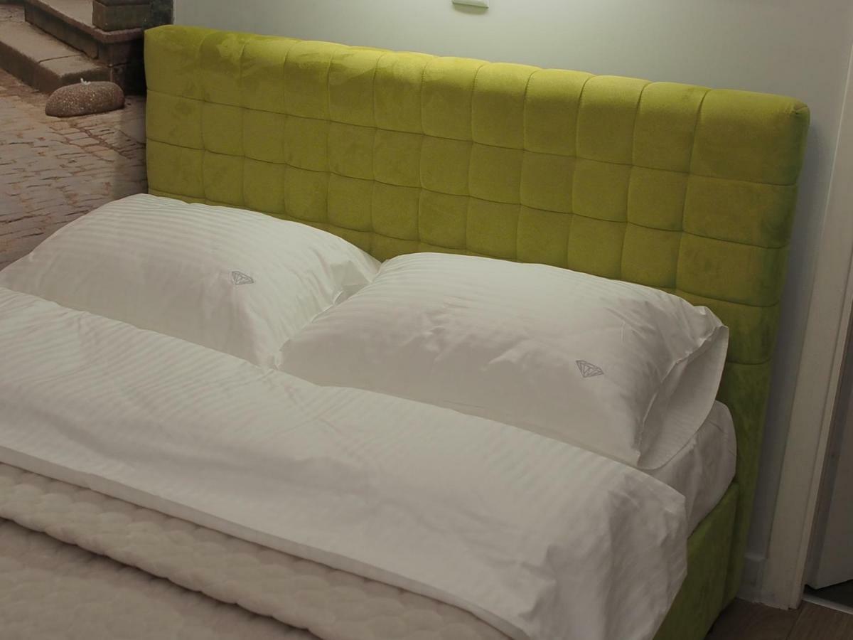 Apartament Krysztalowy Apartman Gdańsk Kültér fotó